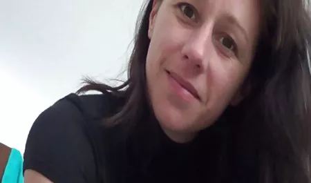 tüm delikleri 18 yaş sex filmleri deepthroat