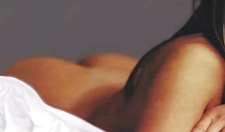 Lezbiyen aşk erotik pornolar Porno Erotik üzerinde Bikini ziyafet bağımlılık -