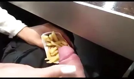 Hollandalı MİLF açık yanıp sönen set ve erotik video azeri takip etmeye devam ediyor