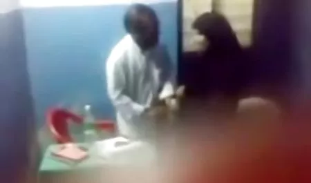 Gerçek erotik video türbanlı ev yapımı