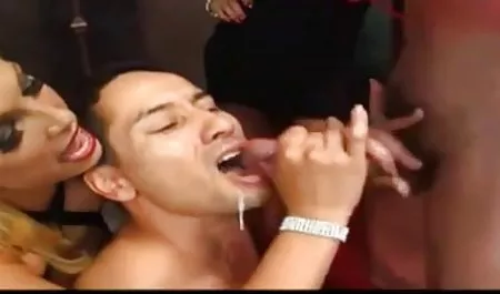 Sıcak hizmetçi ve patronu 3gp erotik film HD porno